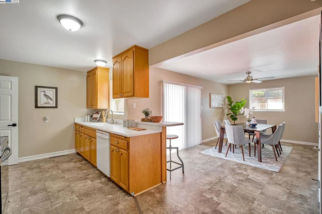Dining room, Interior, Kitchen