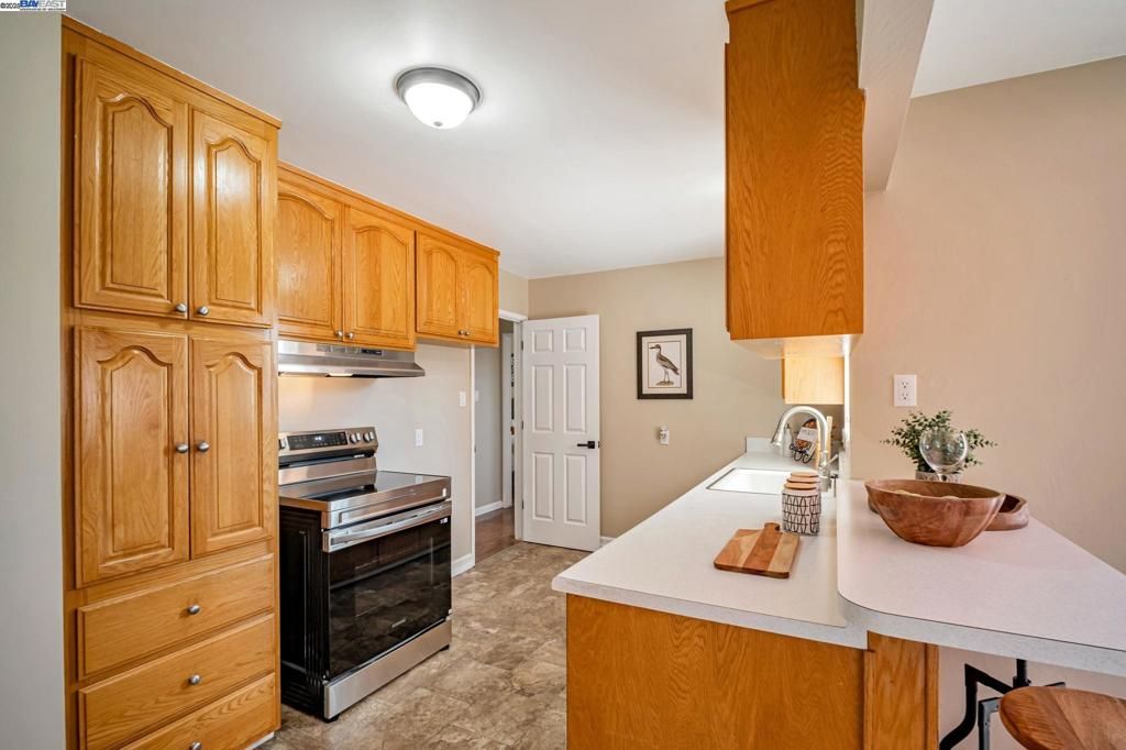 Interior, Kitchen