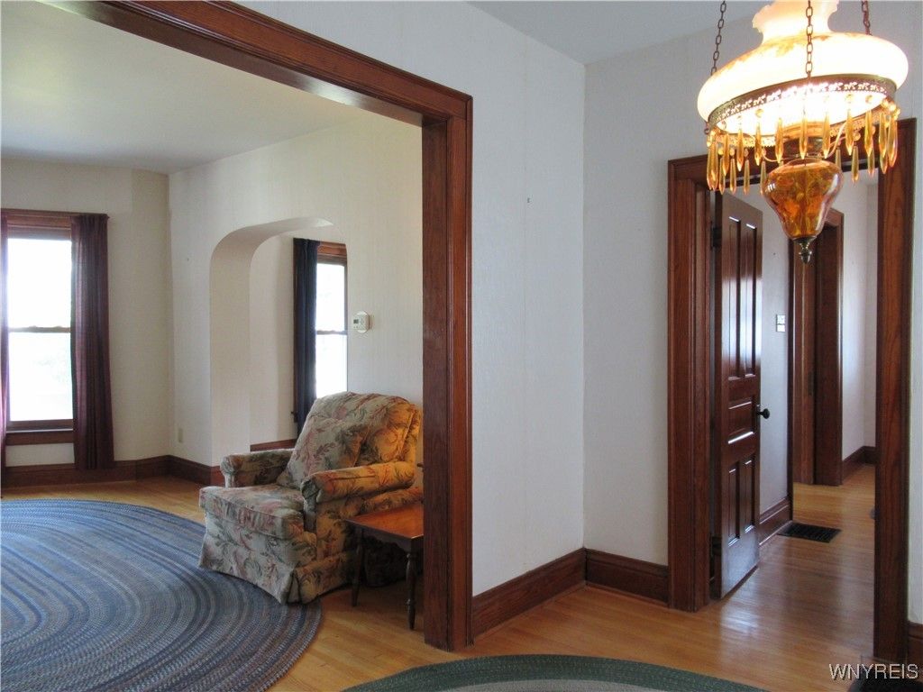 Chandelier, Interior, Wood Texture Flooring