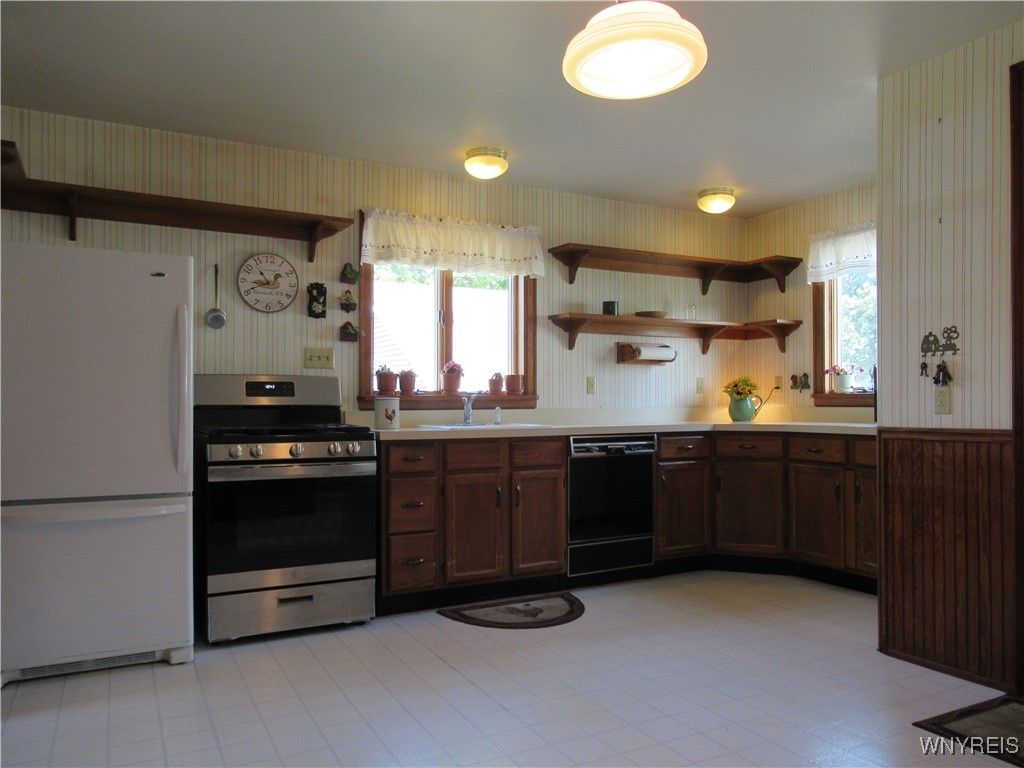 Interior, Kitchen, Stainless Steel Appliances