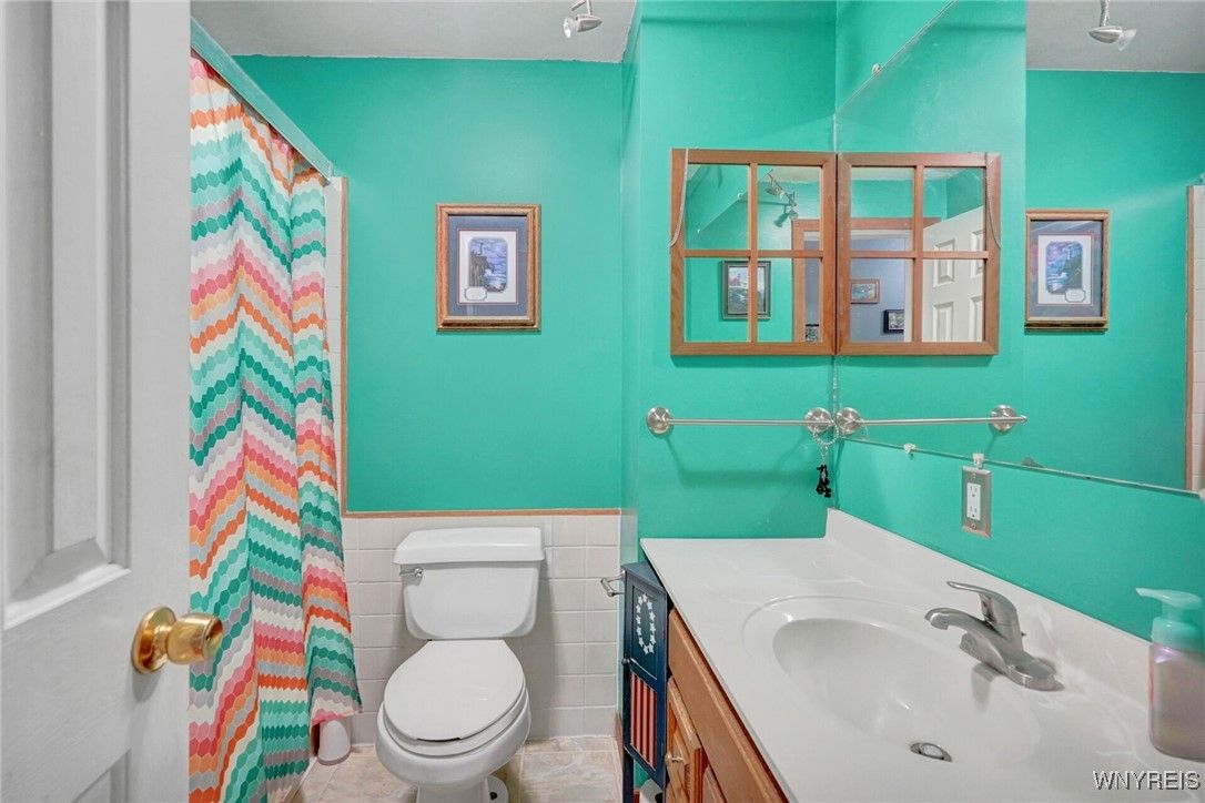 Bathroom, Interior