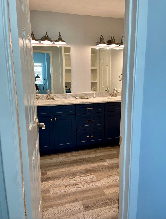 Bathroom, Dual Sink Vanities, Interior, Wood Texture Flooring
