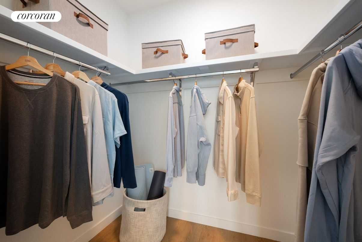 Interior, Walk-in Closets, Wood Texture Flooring