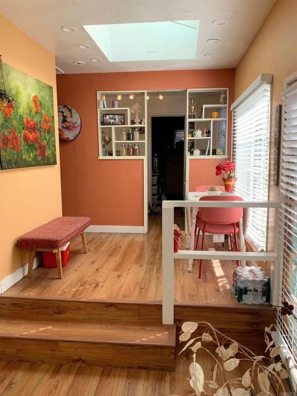 Dining room, Interior, Recessed Lighting, Wood Texture Flooring
