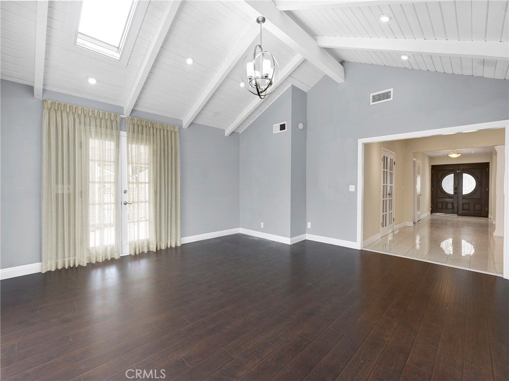 Chandelier, Empty room, Interior, Pendant Lights, Recessed Lighting, Wood Texture Flooring