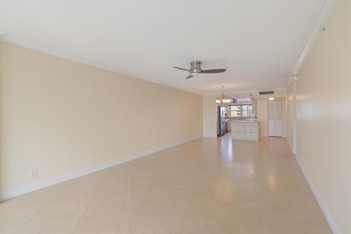 Chandelier, Empty room, Interior