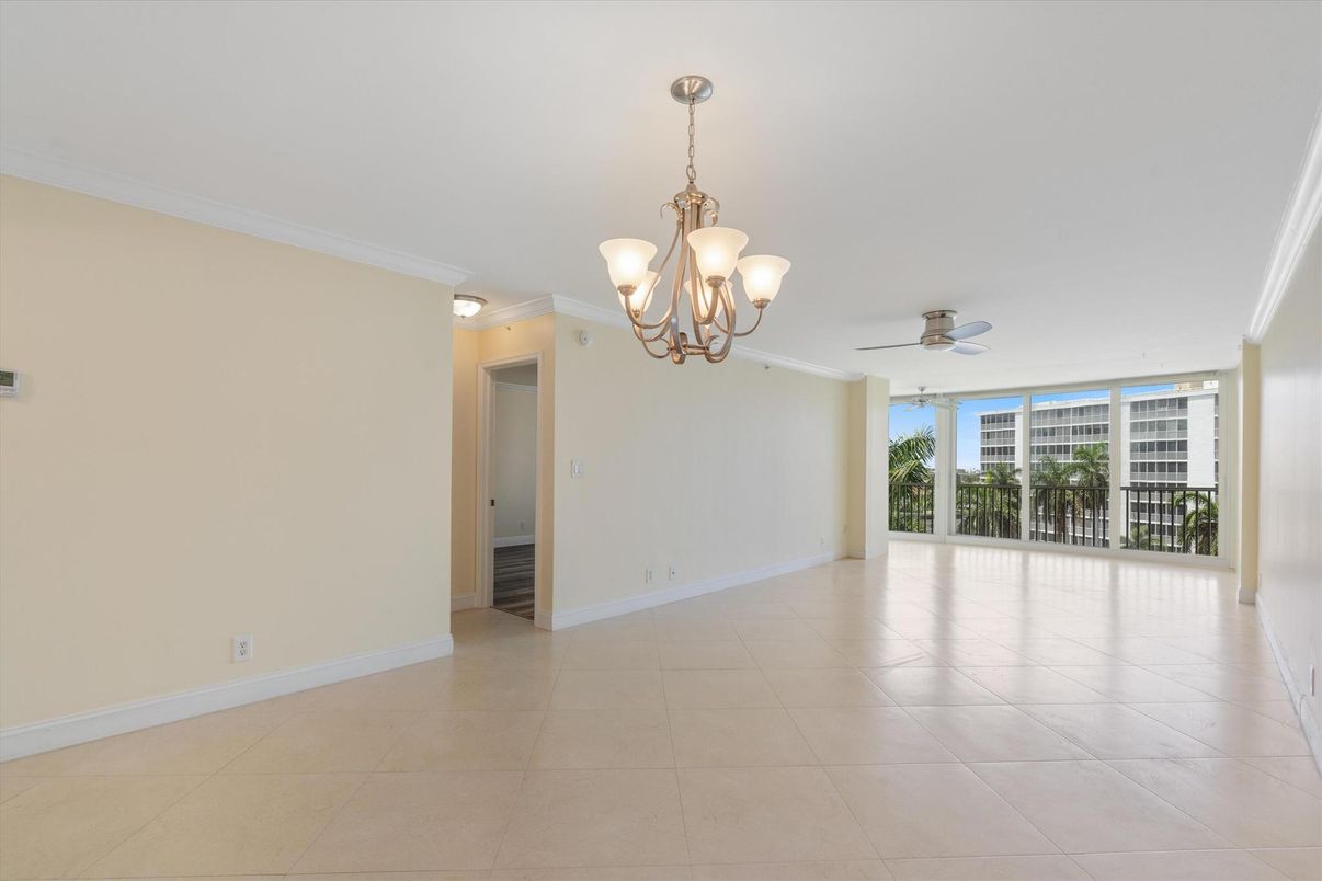 Chandelier, Empty room, Interior