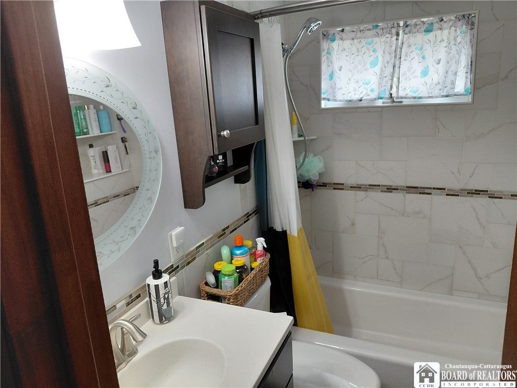 Bathroom, Interior, Marble Walls