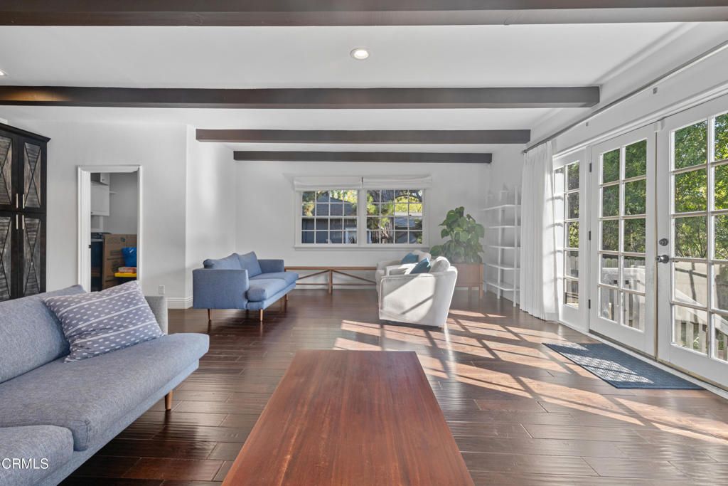 Interior, Living room, Recessed Lighting, Wooden Beams, Wood Texture Flooring