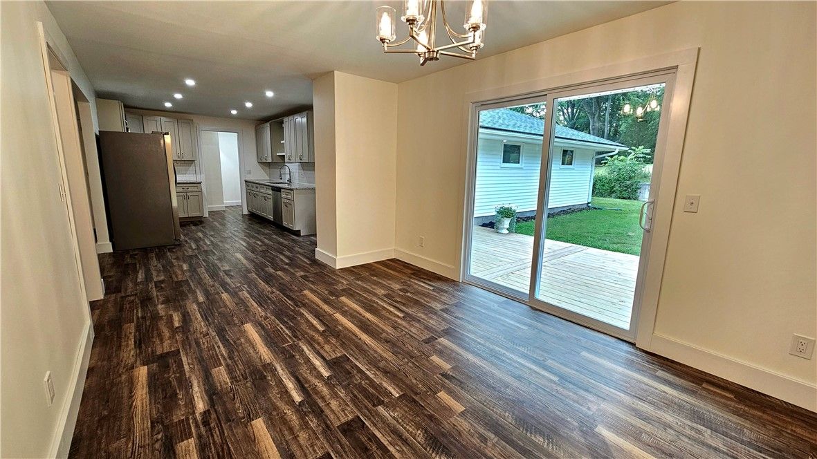 Chandelier, Interior, Kitchen, Recessed Lighting, Wood Texture Flooring