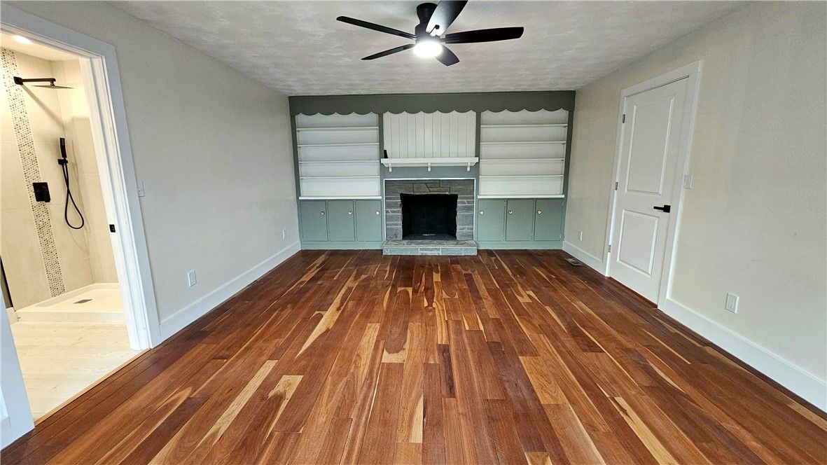 Empty room, Fireplace, Interior, Wood Texture Flooring