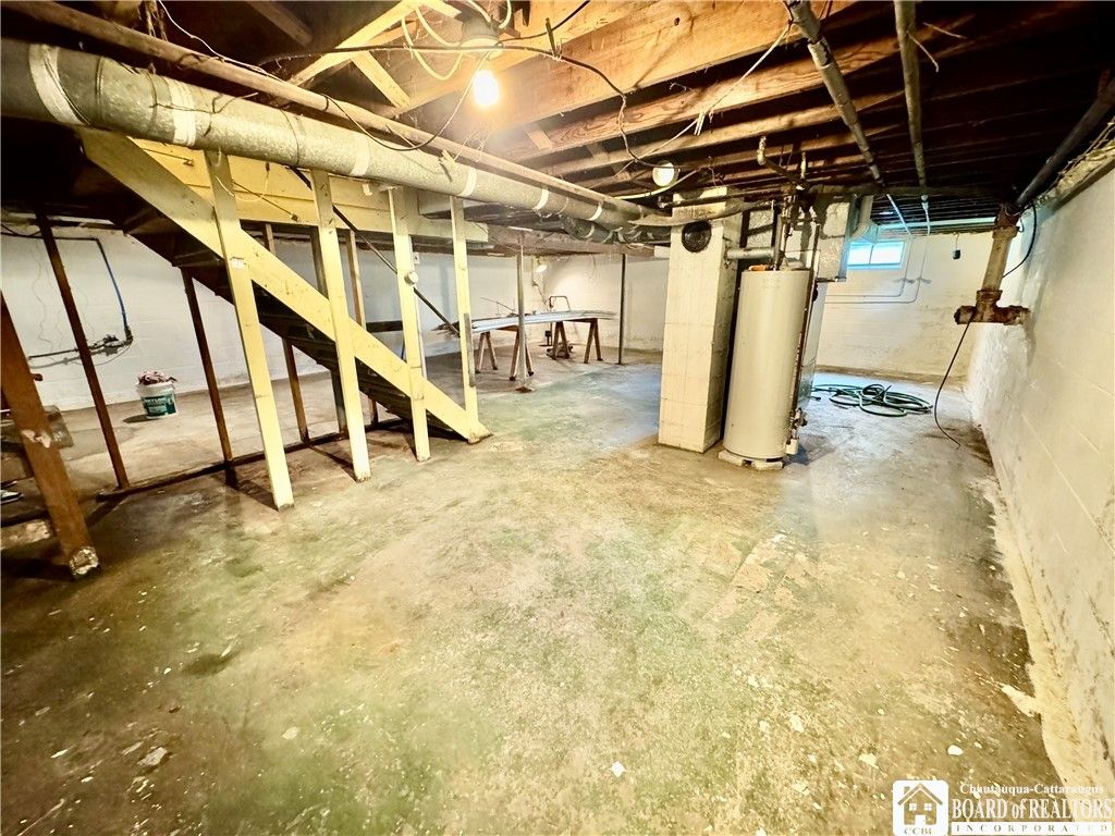 Interior, Wooden Beams