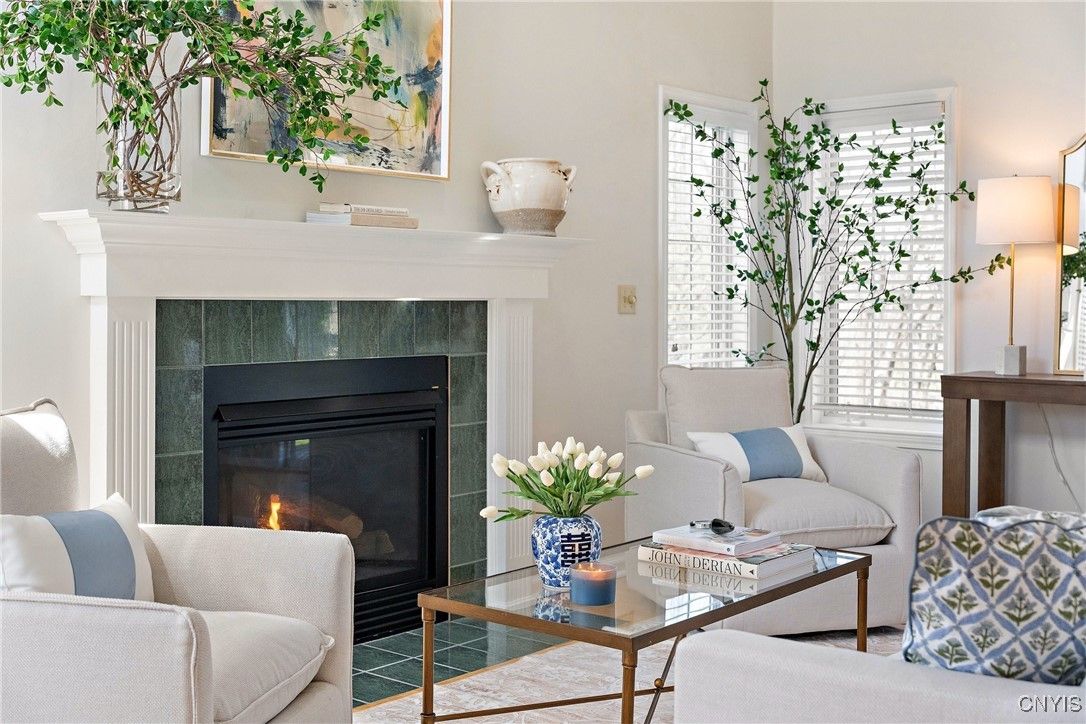 Fireplace, Interior, Living room