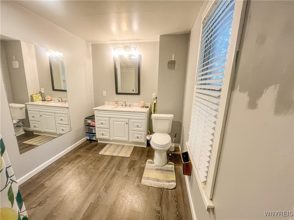 Bathroom, Interior, Wood Texture Flooring
