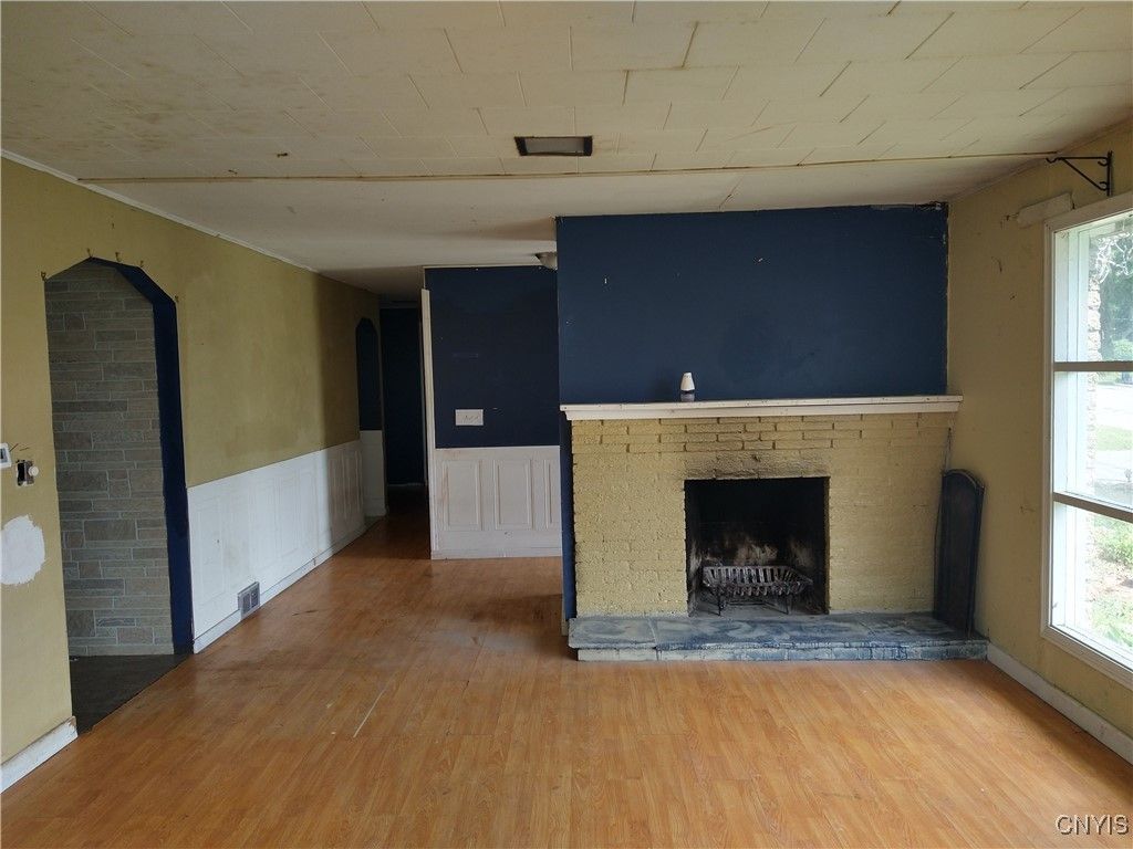 Empty room, Fireplace, Interior, Wood Texture Flooring