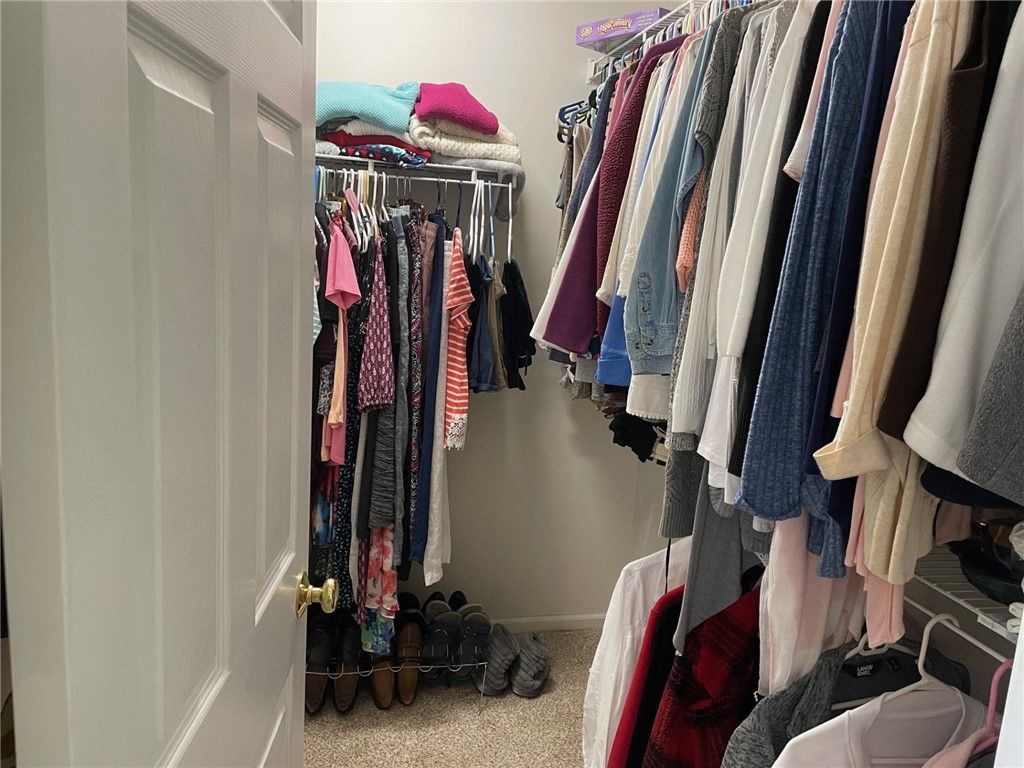 Interior, Walk-in Closets
