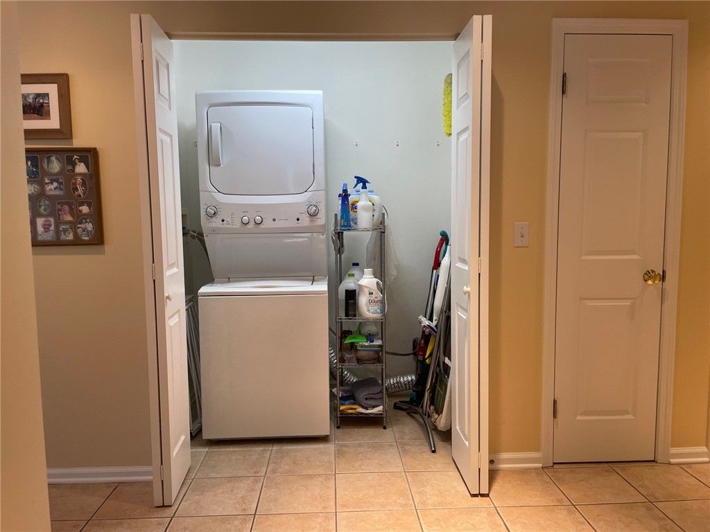 Interior, Utility Closets, Washer