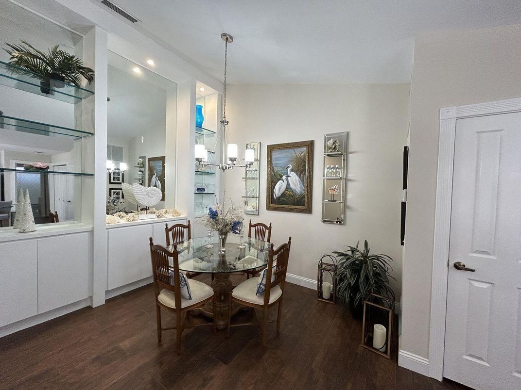 Chandelier, Dining room, Interior, Pendant Lights, Recessed Lighting, Wood Texture Flooring