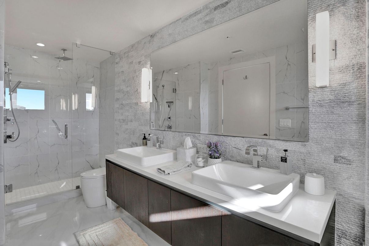 Bathroom, Dual Sink Vanities, Glass Shower, Interior, Marble, Marble Walls, Recessed Lighting