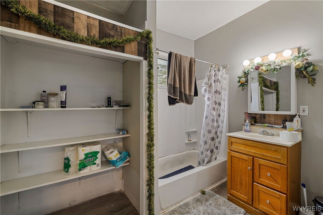 Bathroom, Interior, Wood Texture Flooring