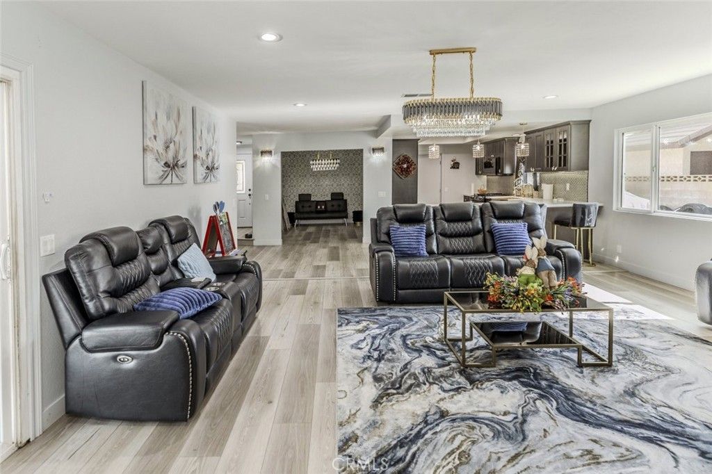 Chandelier, Interior, Kitchen, Living room, Recessed Lighting, Wood Texture Flooring