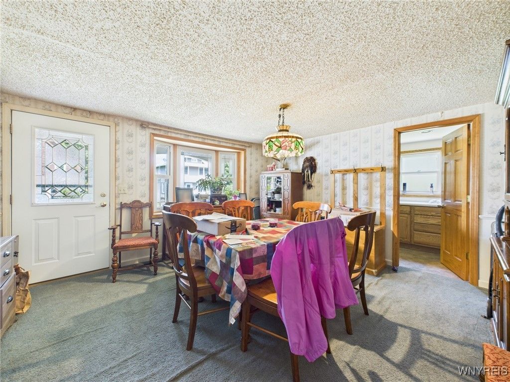 Dining room, Interior