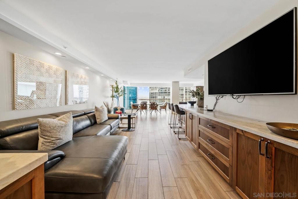 Dining room, Interior, Living room, Recessed Lighting, Wood Texture Flooring