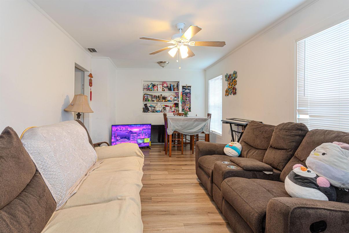 Dining room, Interior, Living room, Wood Texture Flooring