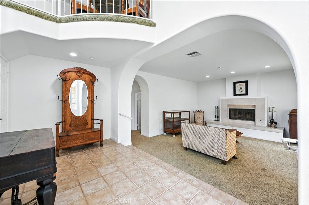 Fireplace, Interior, Living room, Recessed Lighting