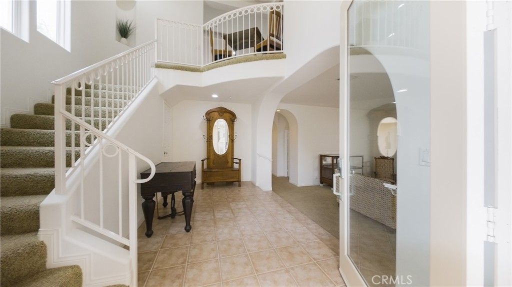 Interior, Piano, Recessed Lighting
