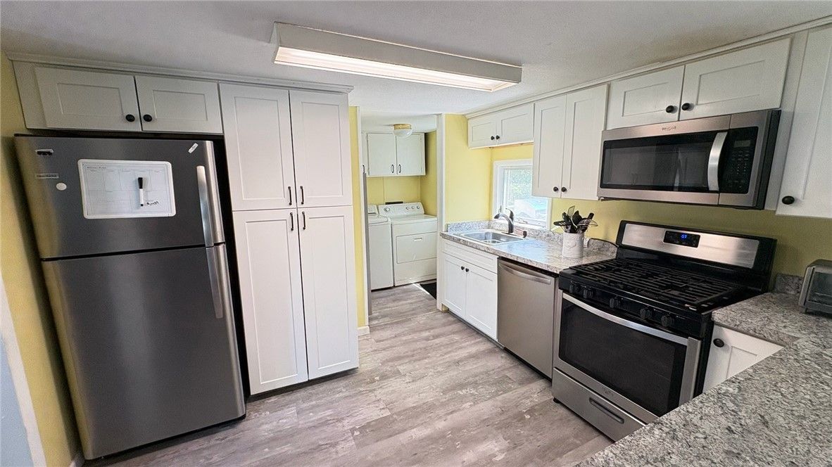 Interior, Kitchen, Wood Texture Flooring