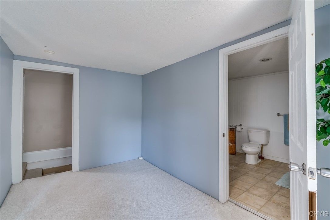 Bathroom, Empty room, Interior