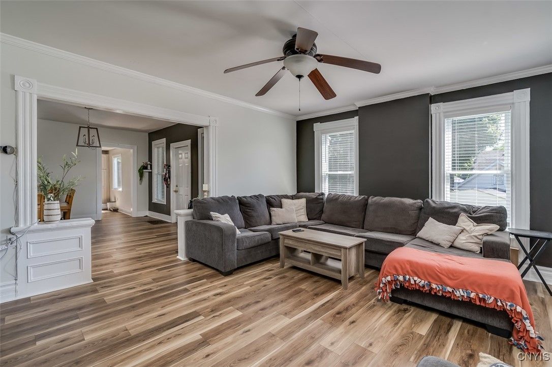 Interior, Living room, Pendant Lights, Wood Texture Flooring