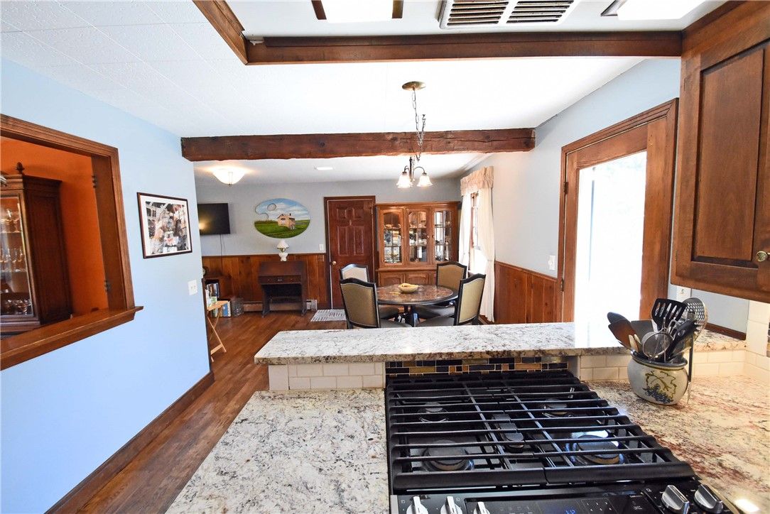 Dining room, Interior, Kitchen, Pendant Lights, Recessed Lighting, Wooden Beams, Wood Texture Flooring