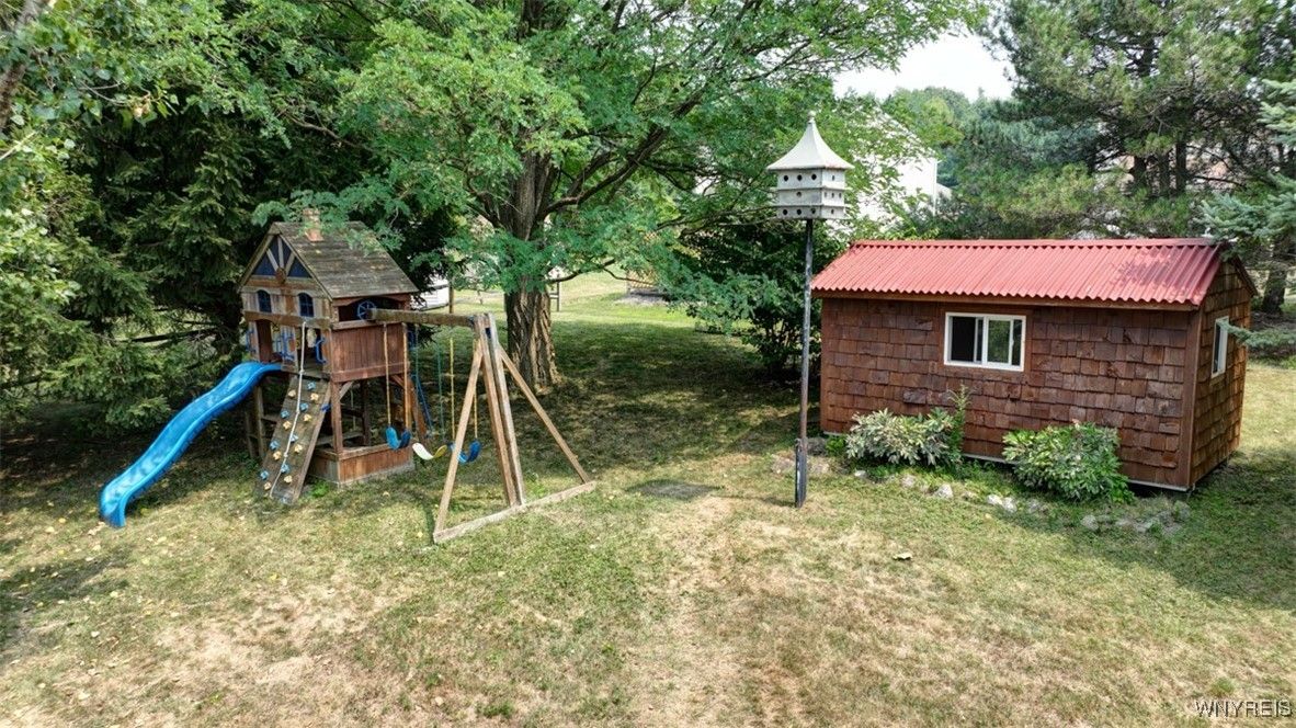 Backyard, Exterior, Playground
