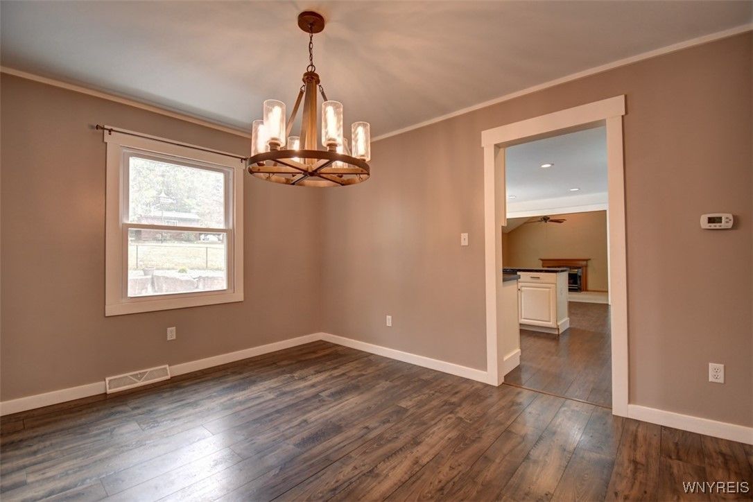 Chandelier, Empty room, Interior, Pendant Lights, Recessed Lighting, Wood Texture Flooring