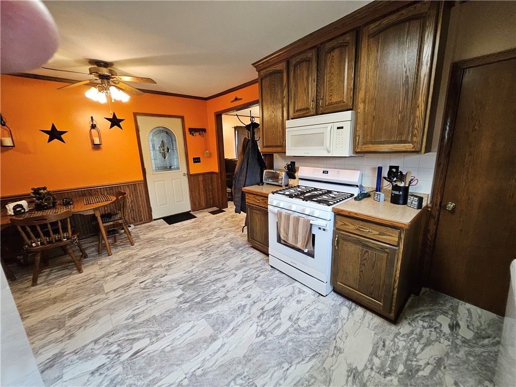 Dining room, Interior, Kitchen, Marble