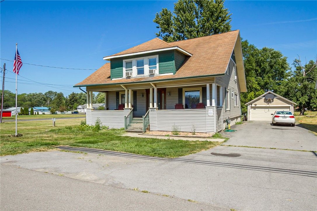 Detached Garage, Exterior, Facade, Queen Anne Victorian