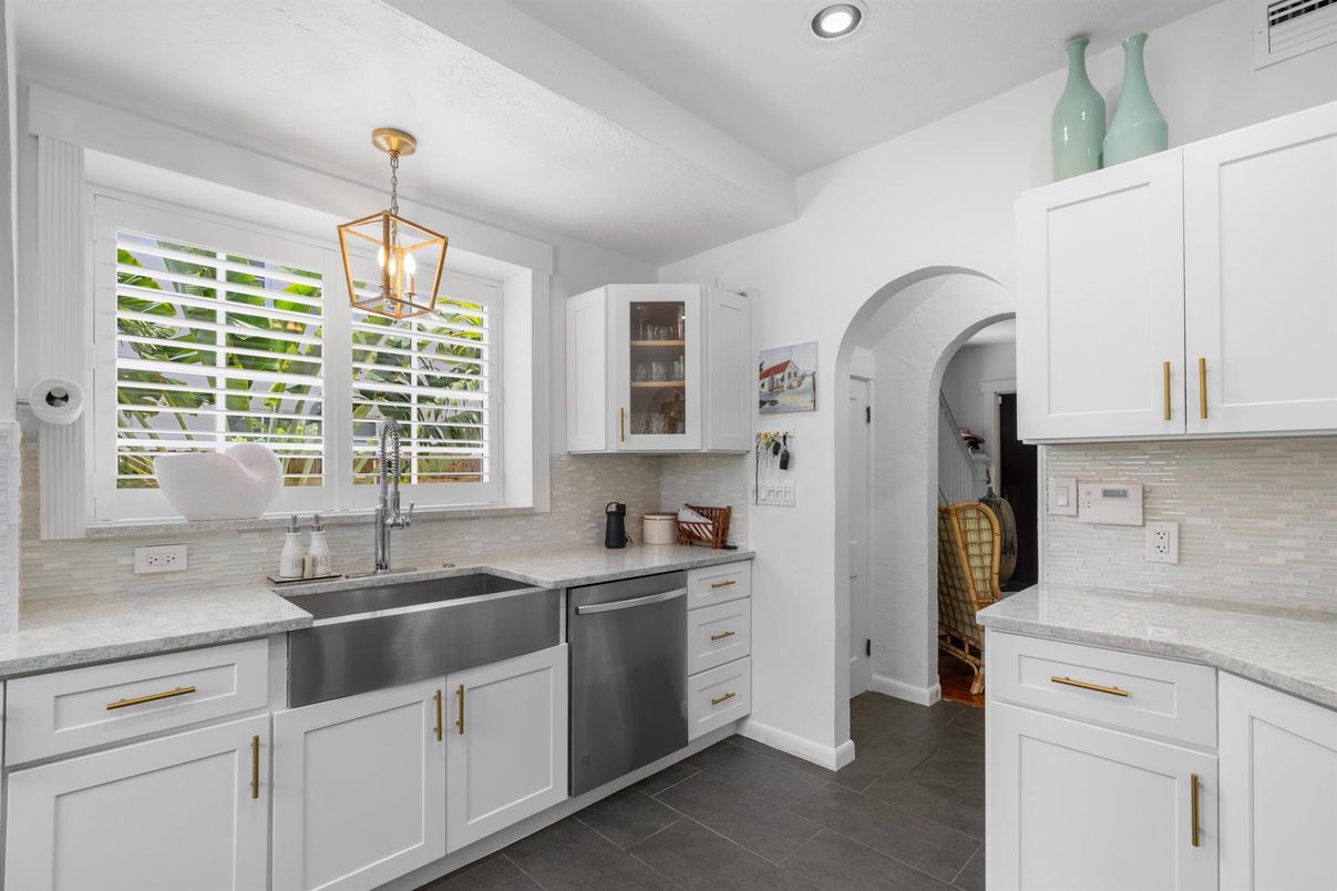 Interior, Kitchen, Pendant Lights, Recessed Lighting