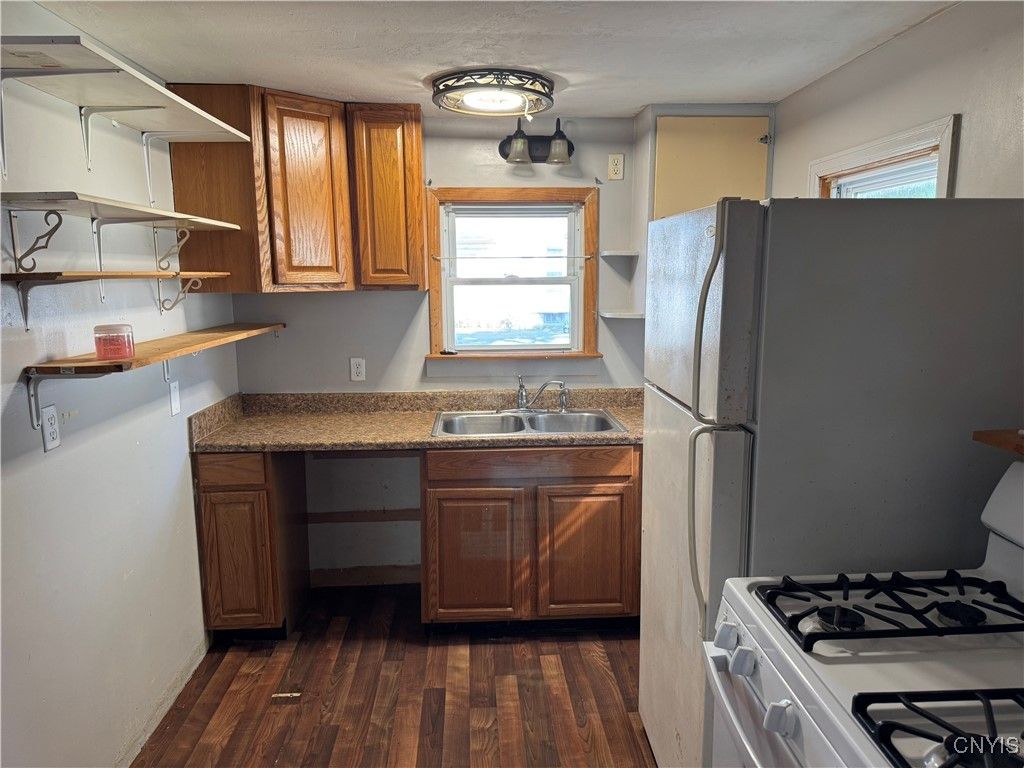 Interior, Kitchen, Wood Texture Flooring