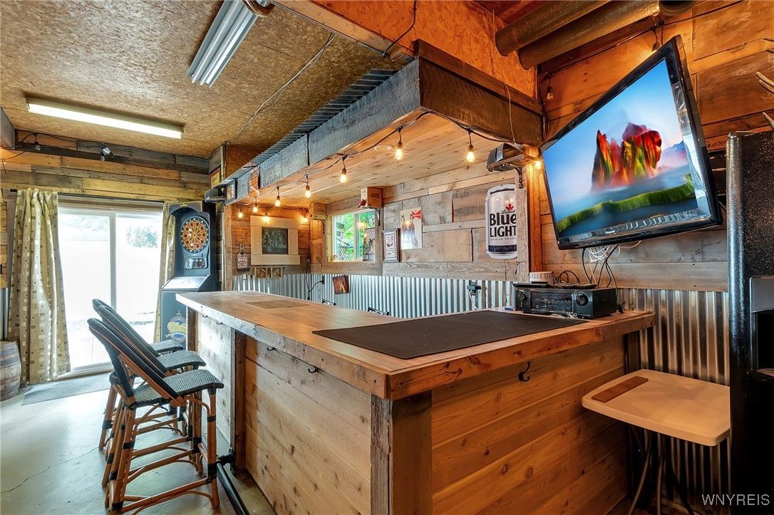 Interior, Wooden Walls