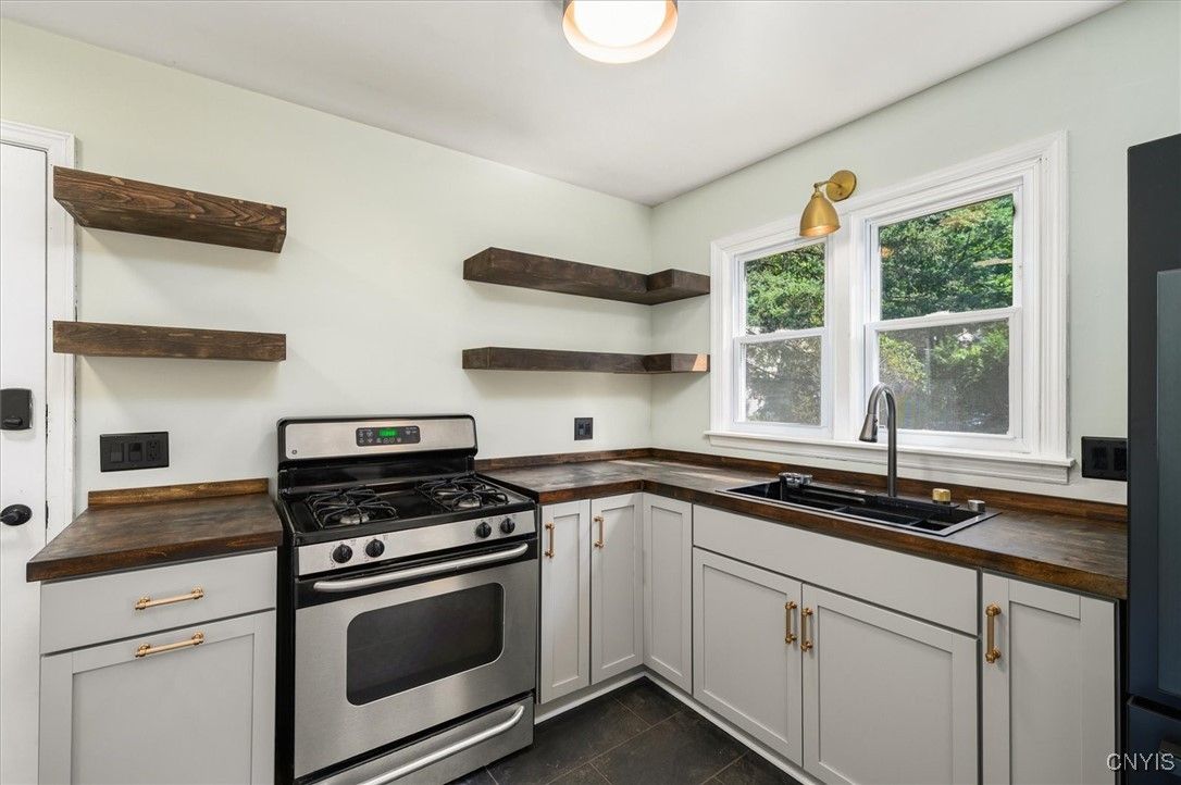 Interior, Kitchen, Stainless Steel Appliances
