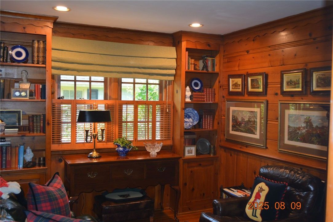 Interior, Recessed Lighting, Wooden Walls