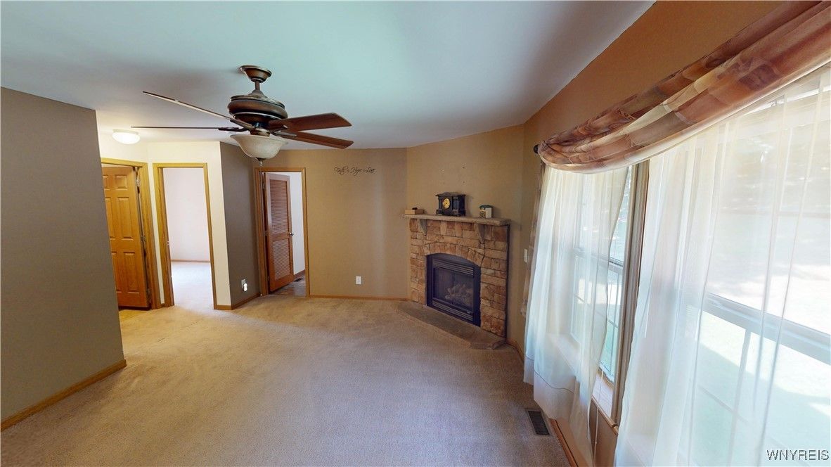 Empty room, Fireplace, Interior