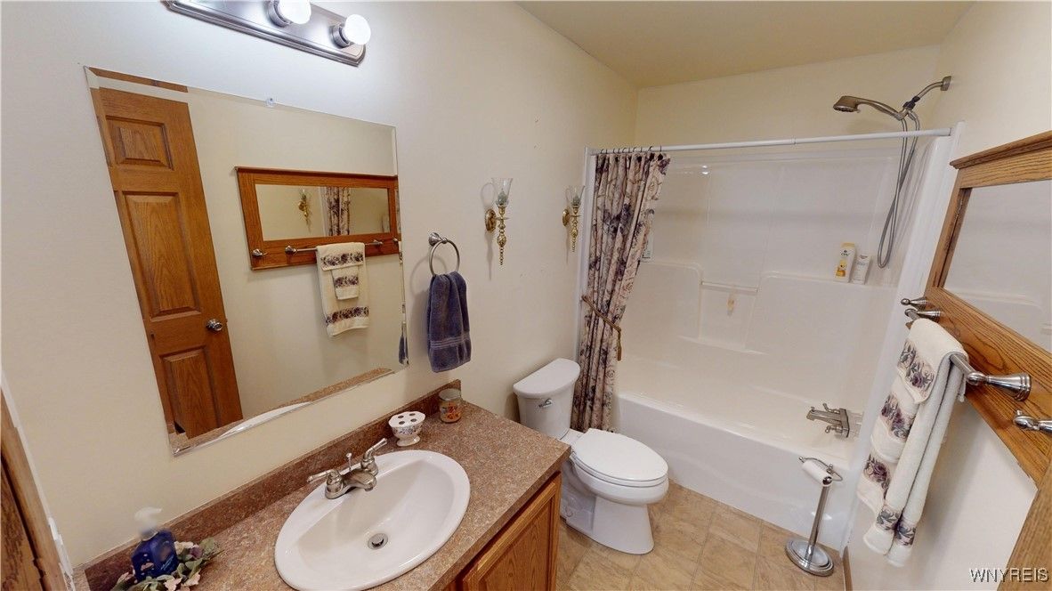 Bathroom, Interior