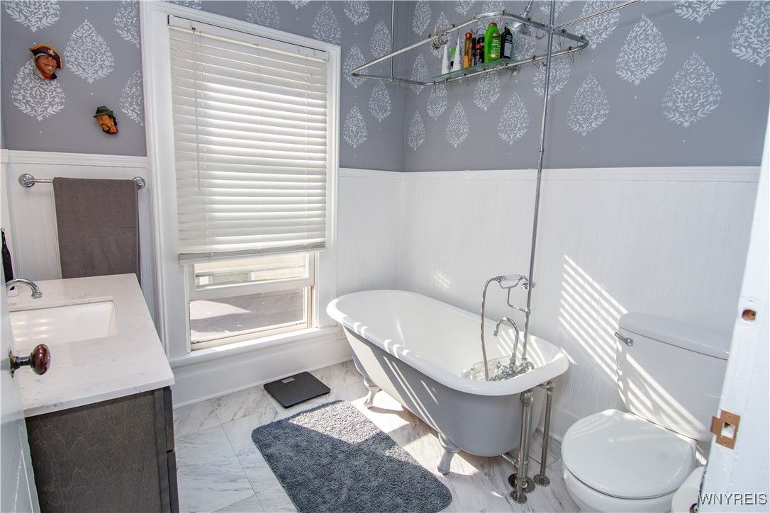 Bathroom, Free Standing Baths, Interior, Marble