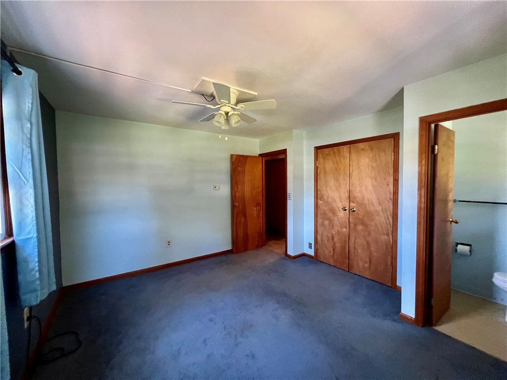 Bathroom, Empty room, Interior