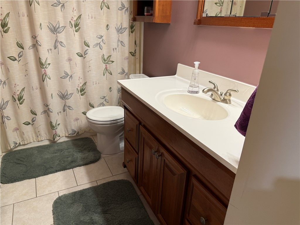 Bathroom, Interior
