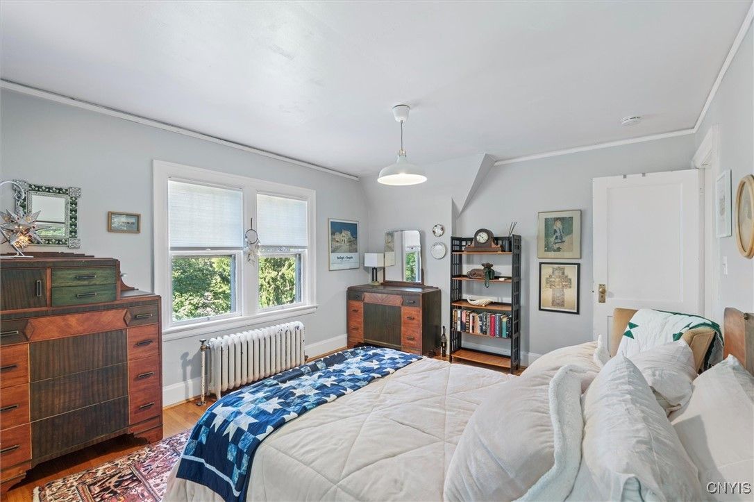 Bedroom, Interior, Pendant Lights, Wood Texture Flooring