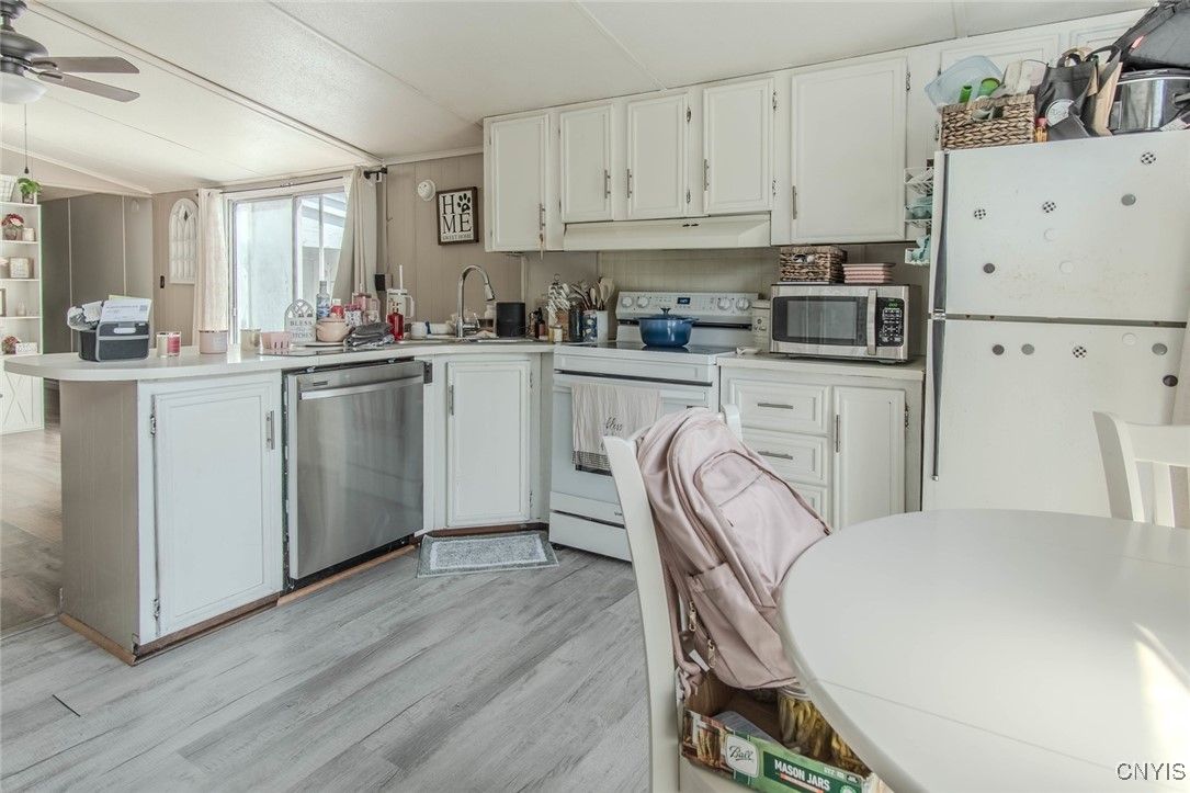 Dining room, Interior, Kitchen, Wood Texture Flooring